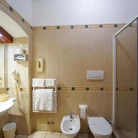 Adria Otel